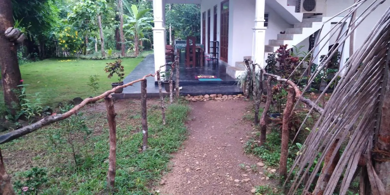 Thuruliya Residence Sigirîya Maison d'hôtes